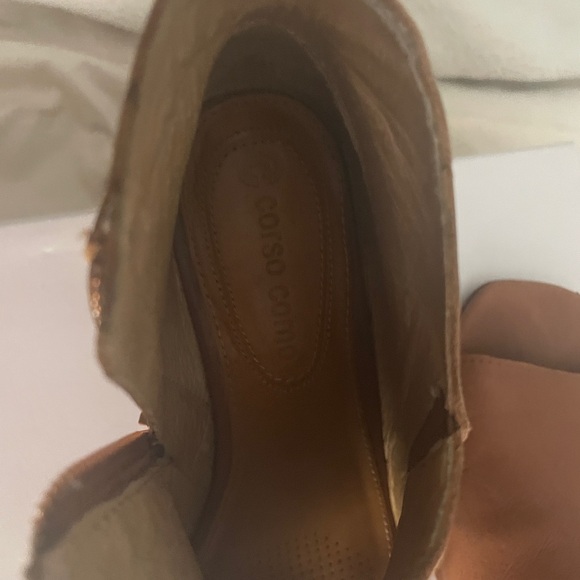 Beautiful boots - Picture 4 of 5